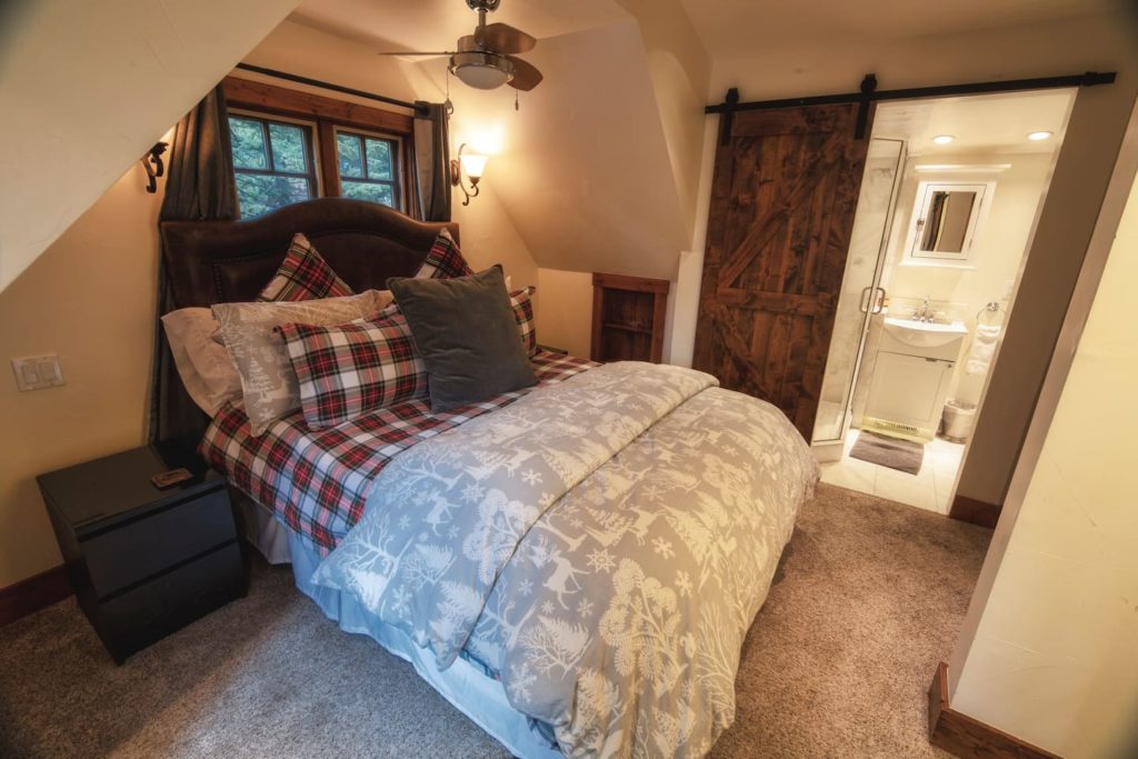 Winter bedroom in Lake Tahoe cabin