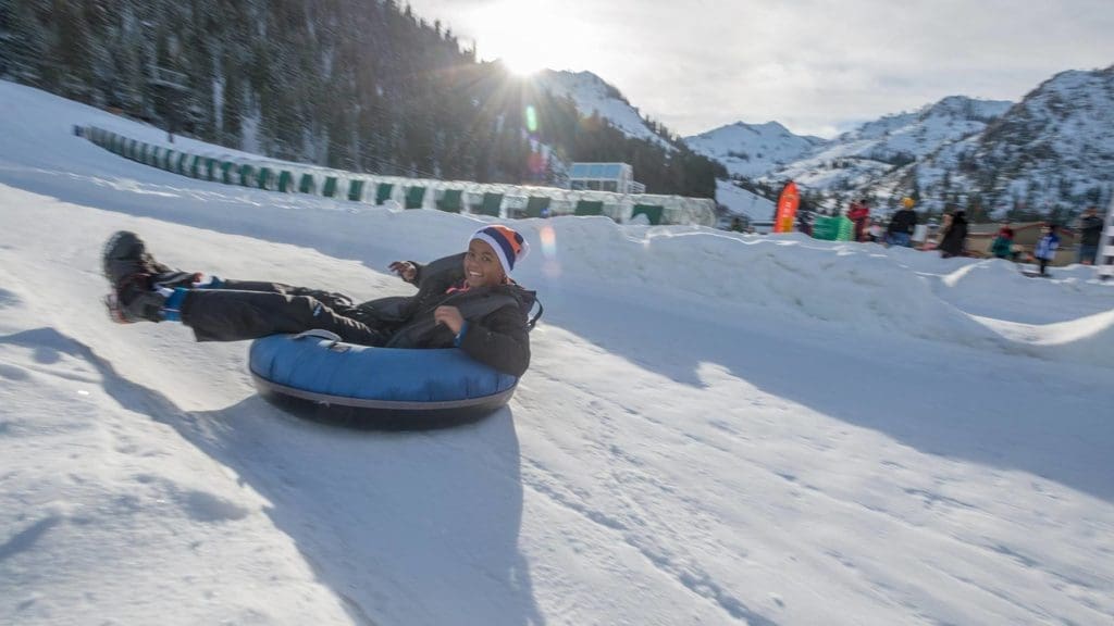 Palisades Tahoe snowtubing